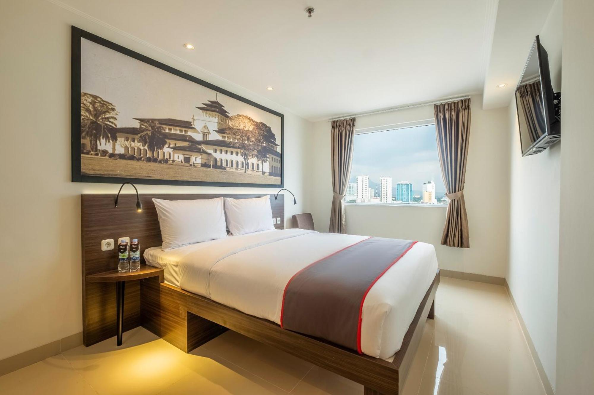 Super Oyo Collection O Hotel Pasar Baru Heritage Bandung Zewnętrze zdjęcie